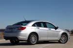 Chrysler 200 2011 года